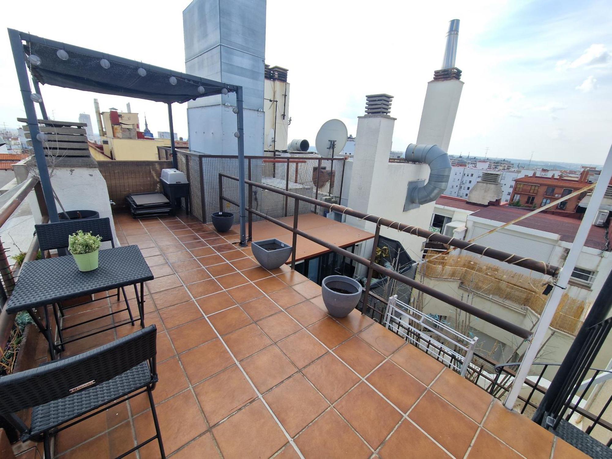 Apartamento Estupendo Atico Triplex En Arapiles Madrid