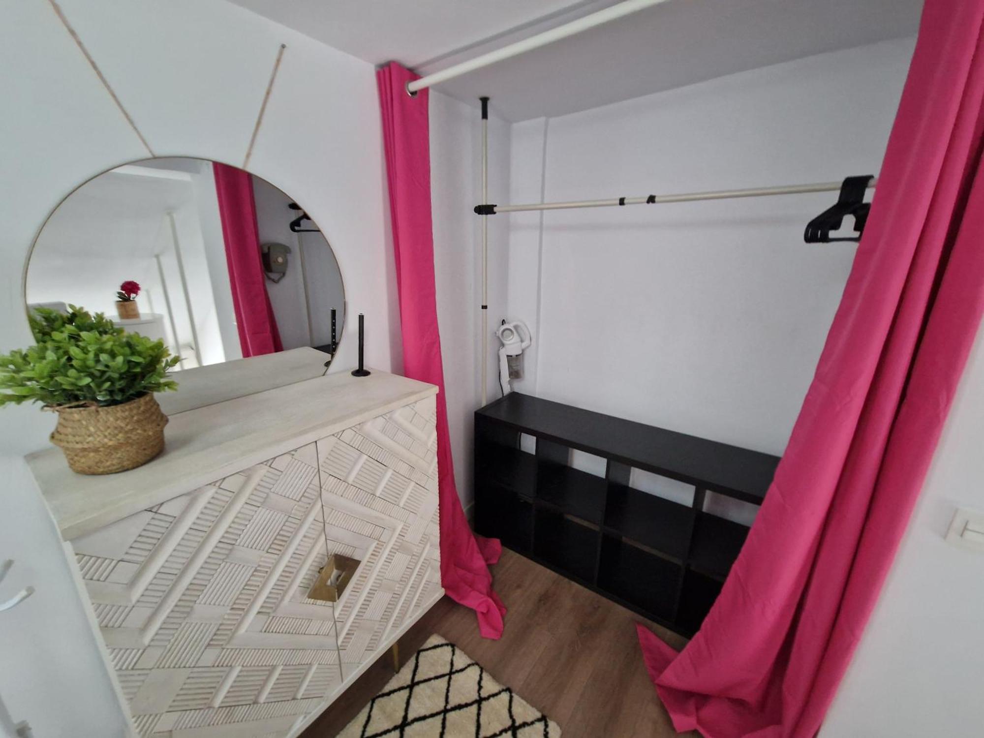 Estupendo Atico Triplex En Arapiles Apartamento